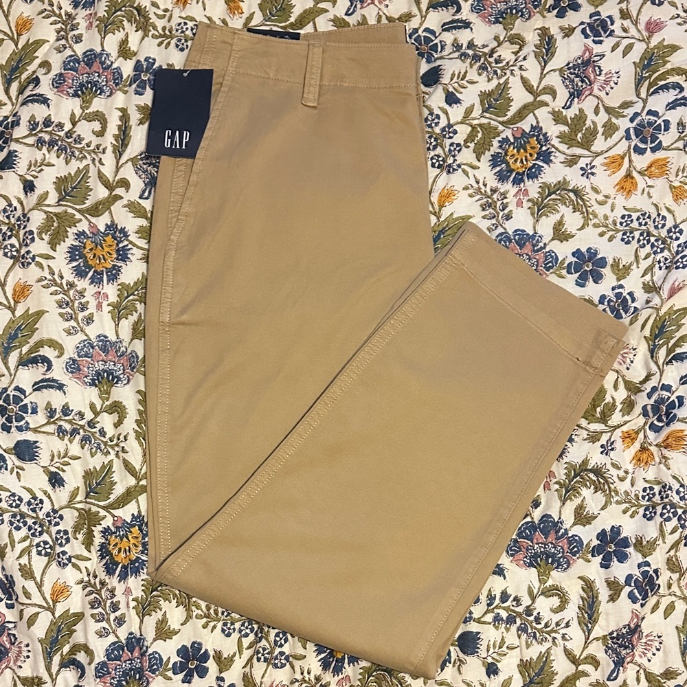 GAP Women’s Khaki Chinos